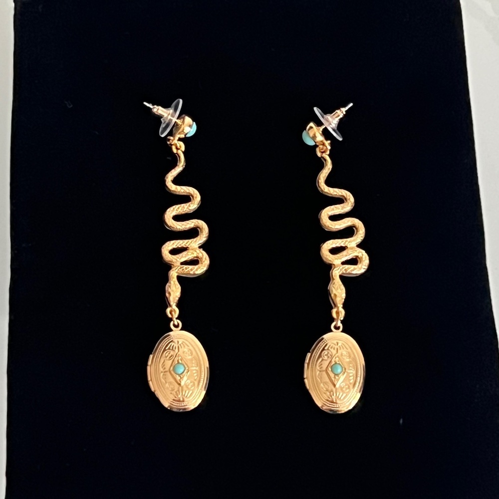 BEN AMUN 24K Gold Plated Locket With Stones Earrings - Picture 3 of 6